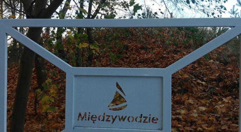 Apartament Wyspa, 2 Pokoje, Parking Gratis Miedzywodzie Luaran gambar