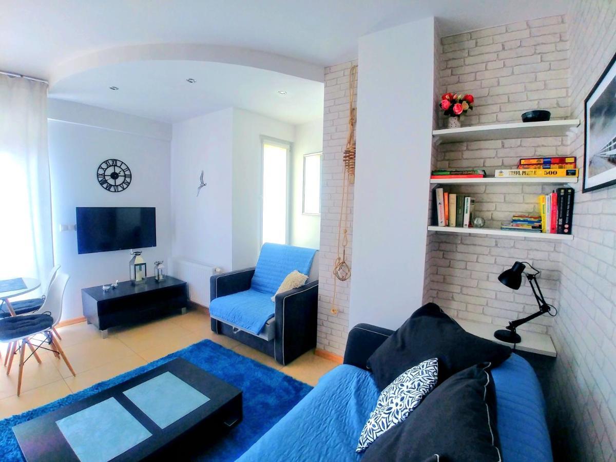 Apartament Wyspa, 2 Pokoje, Parking Gratis Miedzywodzie Luaran gambar